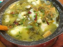 -周鱼小馆石锅酸菜鱼(活力汇店)