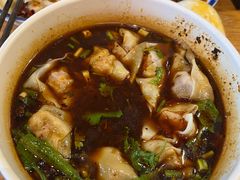 老麻抄手-好這口重庆小面(总店)