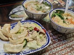 -长人馄饨铺(解放街店)