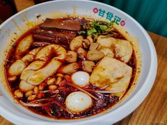 招牌血旺肥肠粉-甘食记·成都肥肠粉(汕头万象城店)