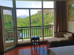 -东莞塘厦三正半山温泉酒店·沙利文西餐厅