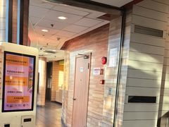 -麦当劳(虹梅路地铁站店)