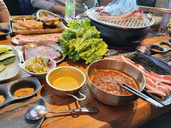 -金刚山黑牛炭火自助烤肉(西大望路店)