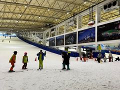 -乔波室内滑雪场