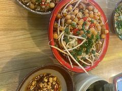 -拐枣巷小串串(财大店)