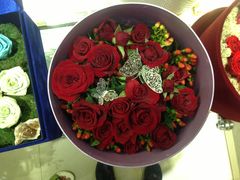 -FEI FEI FLOWER鲜花店·气球派对·宝宝宴布置(虹口德必运动Loft店)