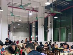 大堂-标记美食新鲜猪杂(兴南大道店)