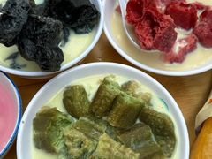 -李与白包子铺(桐梓林店)