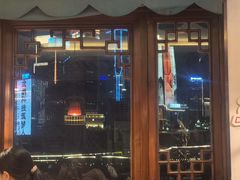 -小天鹅火锅·一线江景洪鼎旗舰店(洪崖洞店)