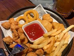 炸物拼盆-Ambra Haus琥珀屋精酿餐厅(宝山店)