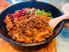 -老码头黑皮肘子锅包肉(文政街店)