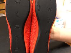 -爱革·奢品·鞋包·衣物·家居(金桥国际商业广场店)