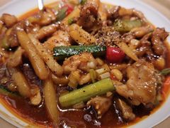 -荷花亭·湖北融合菜(中商广场店)