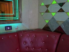 -V麦量贩KTV(富康城店)