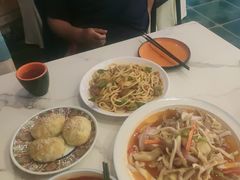 鸡肉捞面-乡村馕坑肉·烧烤·新疆菜·本地人更爱吃(阿勒泰首店)
