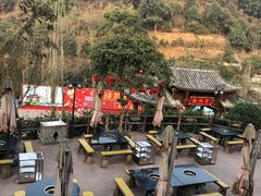 -楠柏弯休闲山庄(梨花溪店)