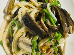茭白炒现划鳝丝-玫瑰厅上海菜(兴国路店)