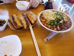 -八一好吃街·高品美食广场