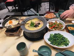 -锦府盐帮·侯宅(五棵松万达店)