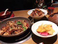 -吃饭皇帝大土家民族菜(正大广场店)