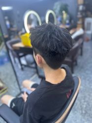 -藤野造型专业烫染接发