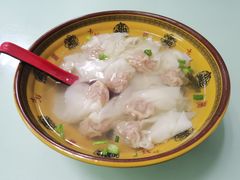 鲜肉小馄饨-食惠里小笼包面馆(越秀店)