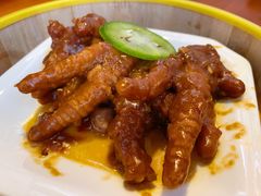 -洲心明记烧肉大粥