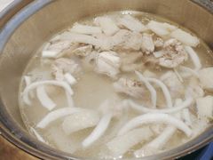 -喃喃椰·糟粕醋·椰子鸡火锅(七堡花园店)