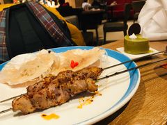 碳烤羊肉串-咖啡苑自助餐厅·中国大饭店