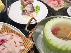 -得意咚瓜·顺德鱼生·冬瓜火锅(深圳首店)