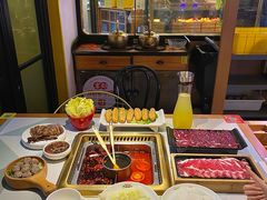 -雾都渣渣火锅(南城智汇城店)