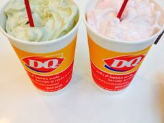 暴风雪-DQ·蛋糕·冰淇淋(周浦万达店)