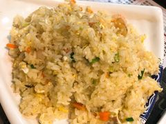 -扒虾小妹儿麻辣海鲜(宏图街店)