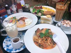 -Fern Forest Cafe