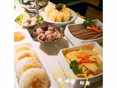 -左庭右院鲜牛肉火锅(浦江欢乐颂店)