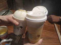 双拼波波茶-喜茶(北京新中关·飞檐店)