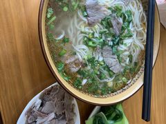 -伊清斋牛肉面(华佗路店)