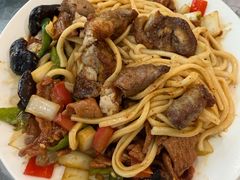 -汗腾格里·风味餐厅(新疆驻京办店)