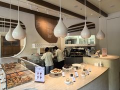 -VERIE BAKEHOUSE