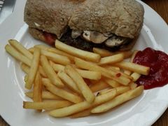 android_upload_pic-Geneva日内瓦餐厅(西郊宝成花苑店)