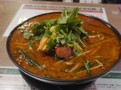 -肥汁米蘭香港米线(定西路店)