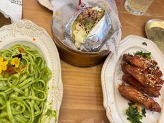 -秘密旅行Bonjour(黑金冠 江南西店)