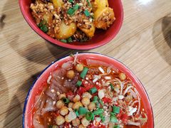 -拐枣巷小串串(财大店)