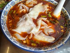 红汤抄手-西月城谭豆花(春熙路店)