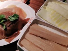 -季季红火锅(动壹店)