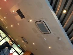 -星巴克臻选(莘庄仲盛店)