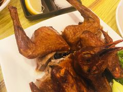 烤乳鸽-添好运点心专门店(百老汇店)