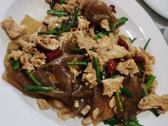 -鲁南仔·滕州炒鸡(经三路店)