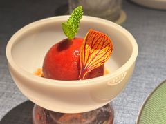 东魁手工杨梅冰淇淋-弦月窗LUNETTE BY AMANDA(复兴路店)