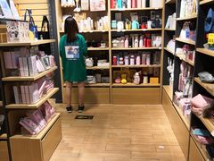 -九木杂物社(大族广场店)